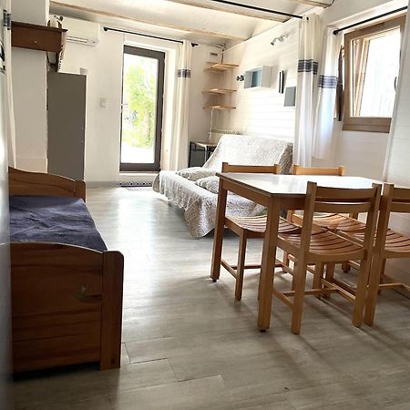 Gites Du Mas Gibert A Saussines Entre Nimes Et Montpellier 外观 照片