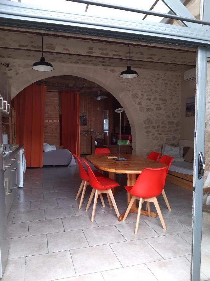 Gites Du Mas Gibert A Saussines Entre Nimes Et Montpellier 外观 照片
