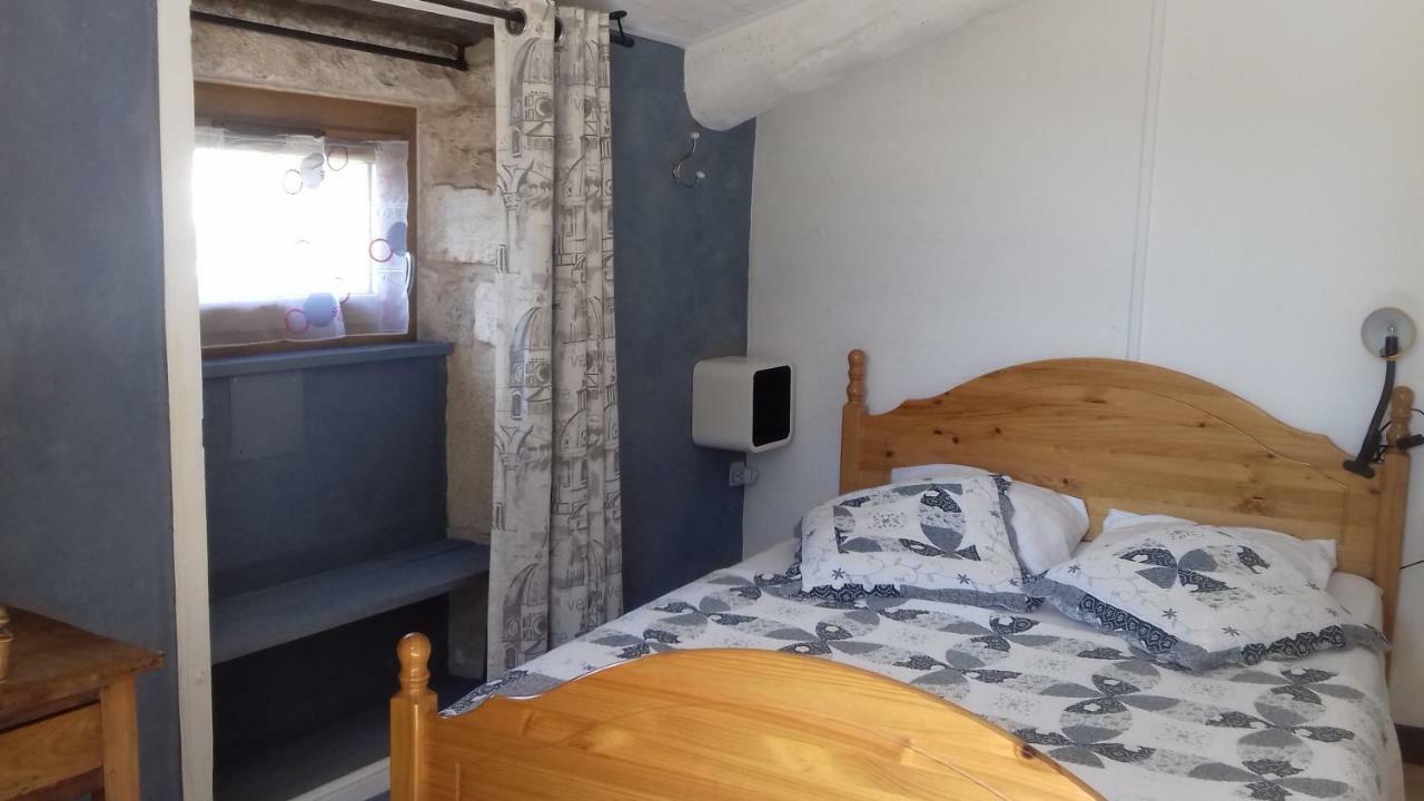 Gites Du Mas Gibert A Saussines Entre Nimes Et Montpellier 外观 照片